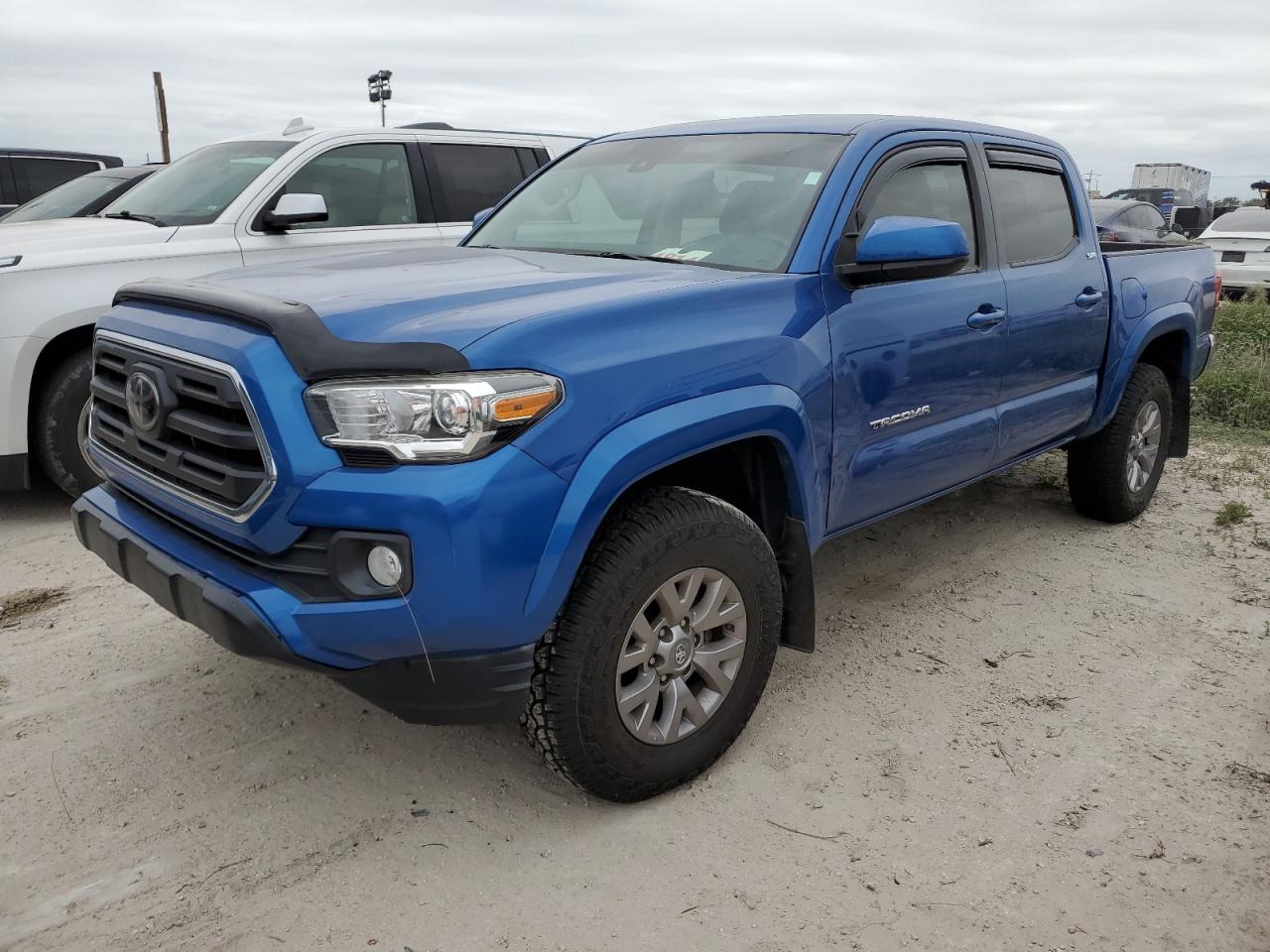 TOYOTA TACOMA DOU 2018