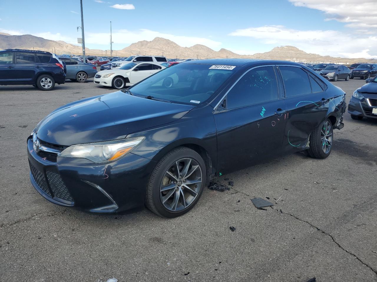 TOYOTA CAMRY LE 2015