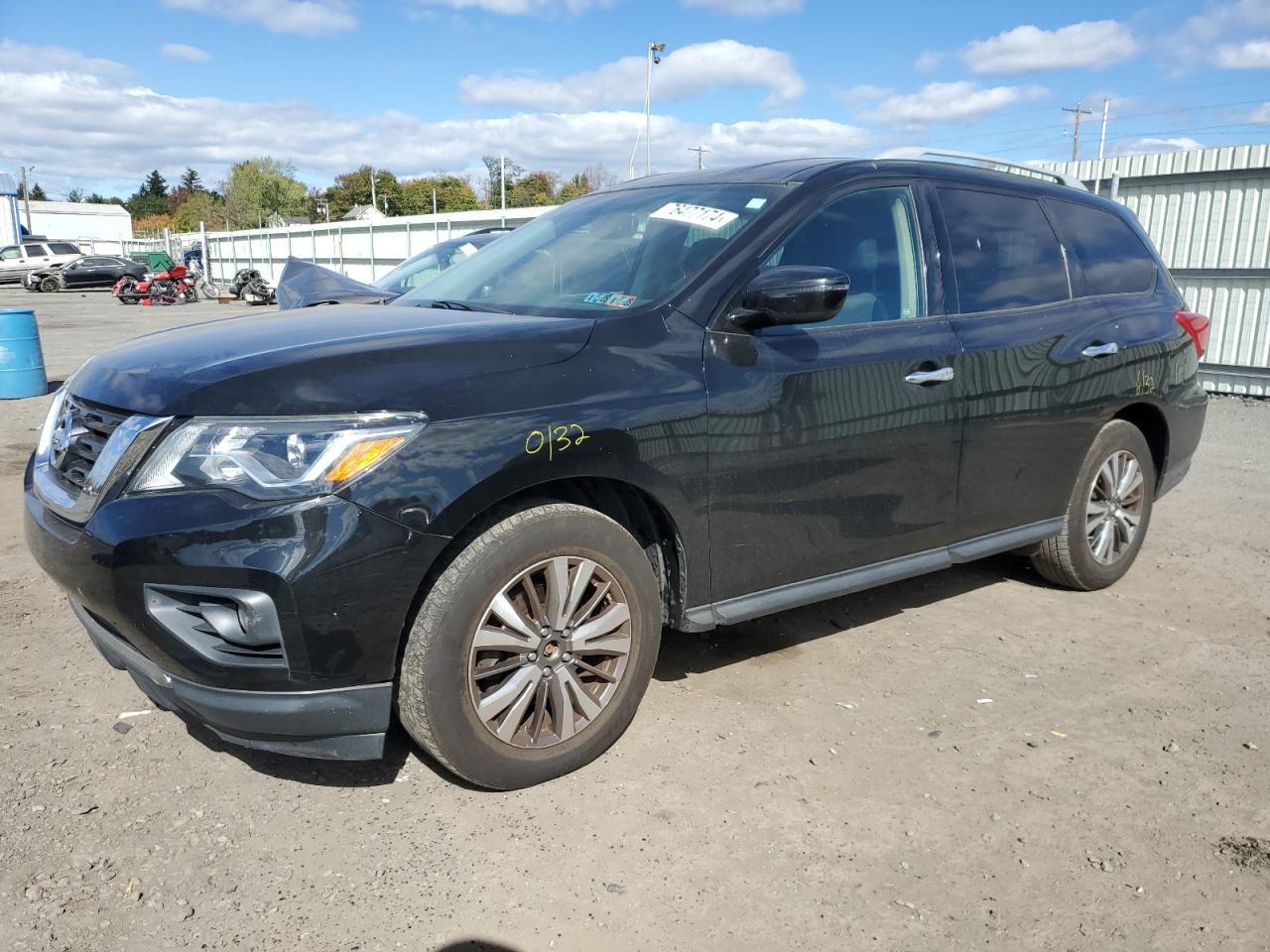 NISSAN PATHFINDER 2018
