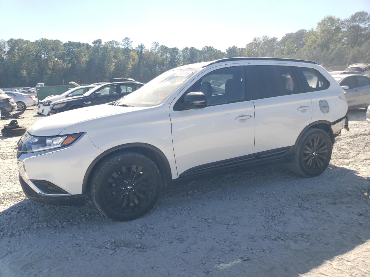MITSUBISHI OUTLANDER 2020
