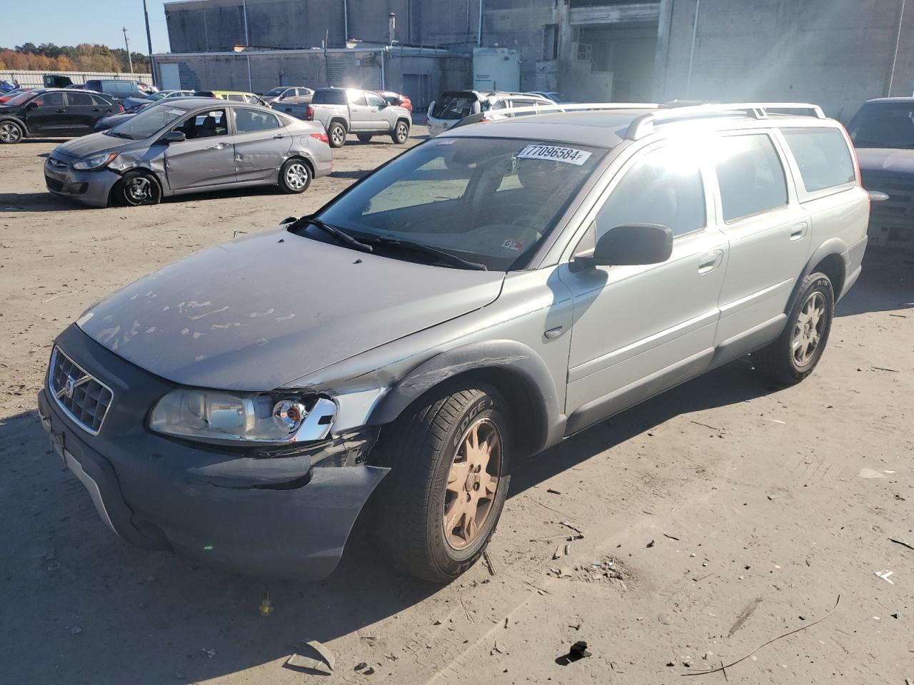 VOLVO XC70 2005