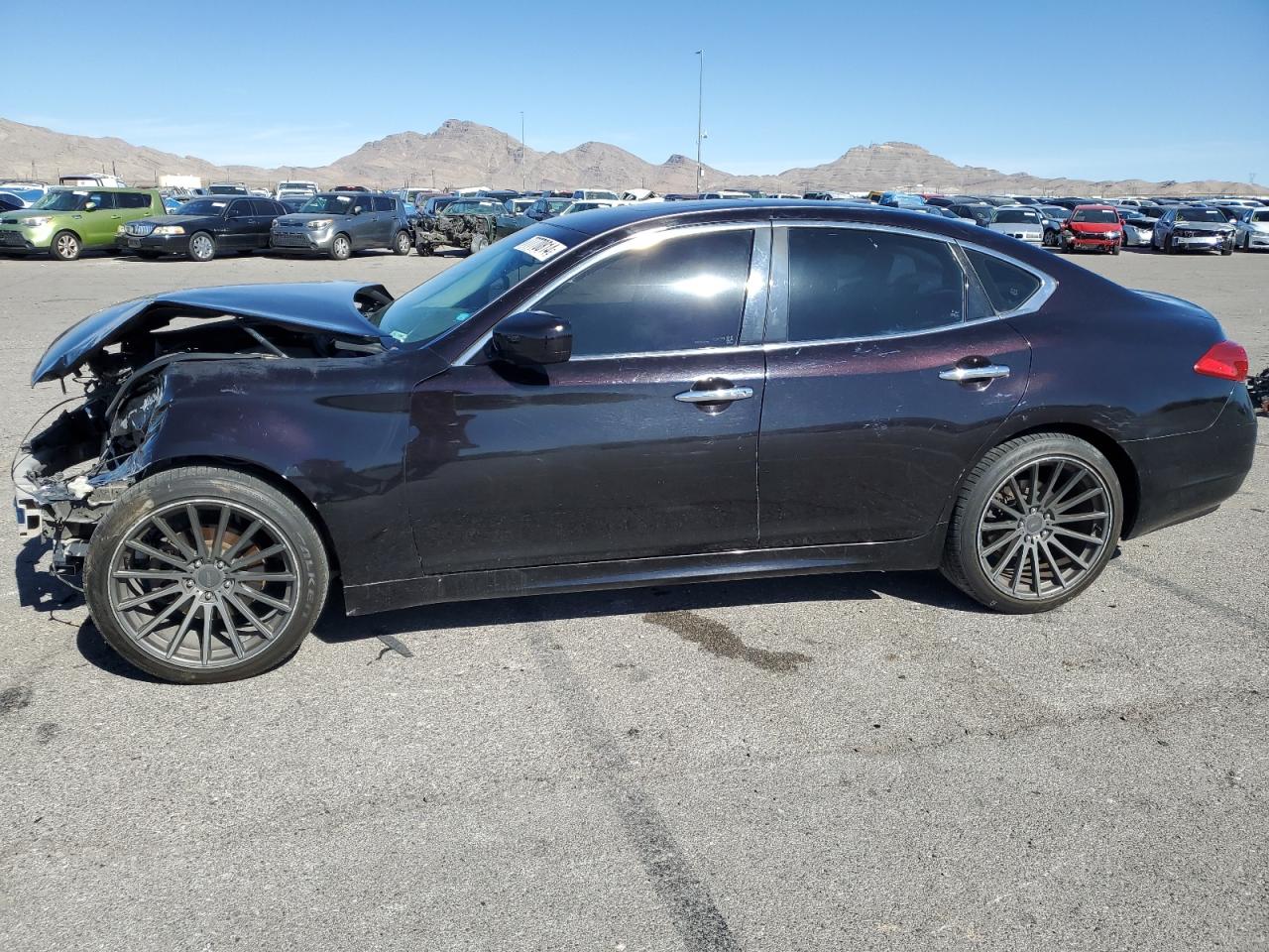 INFINITI M37 2012