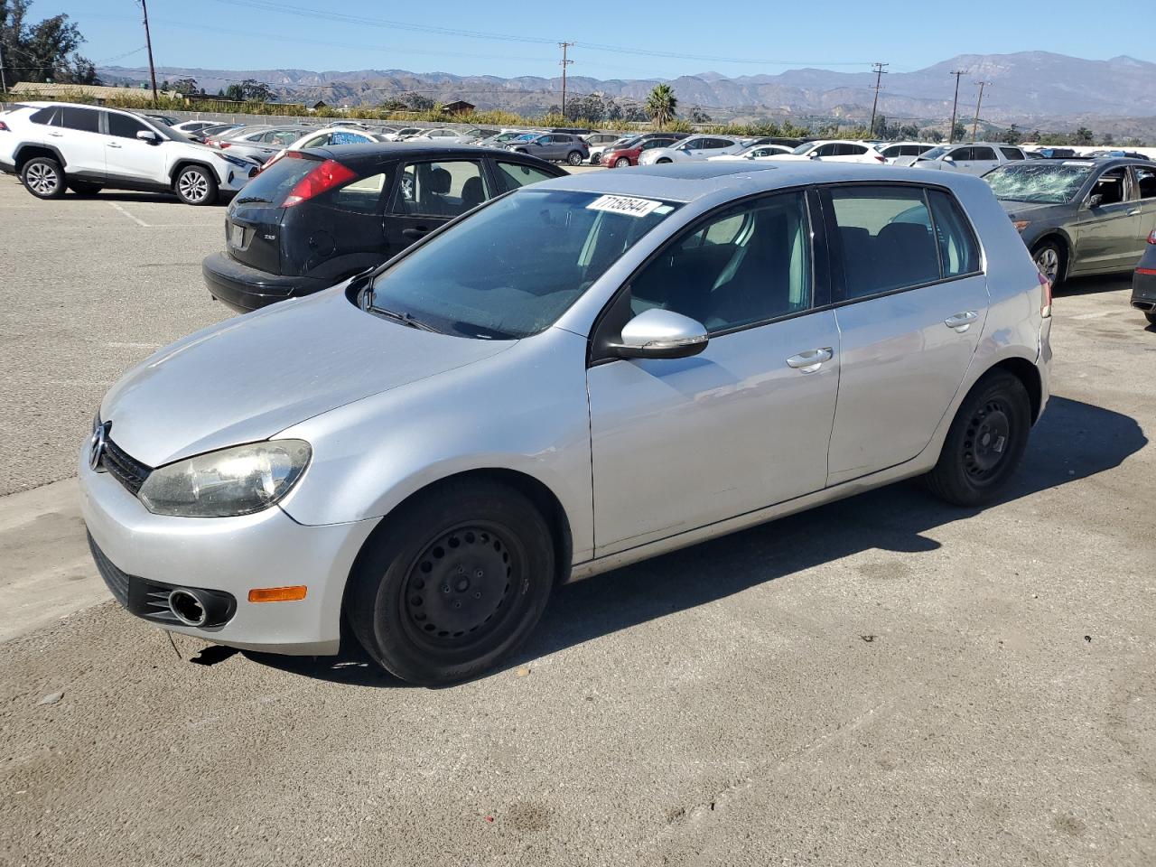 VOLKSWAGEN GOLF 2011