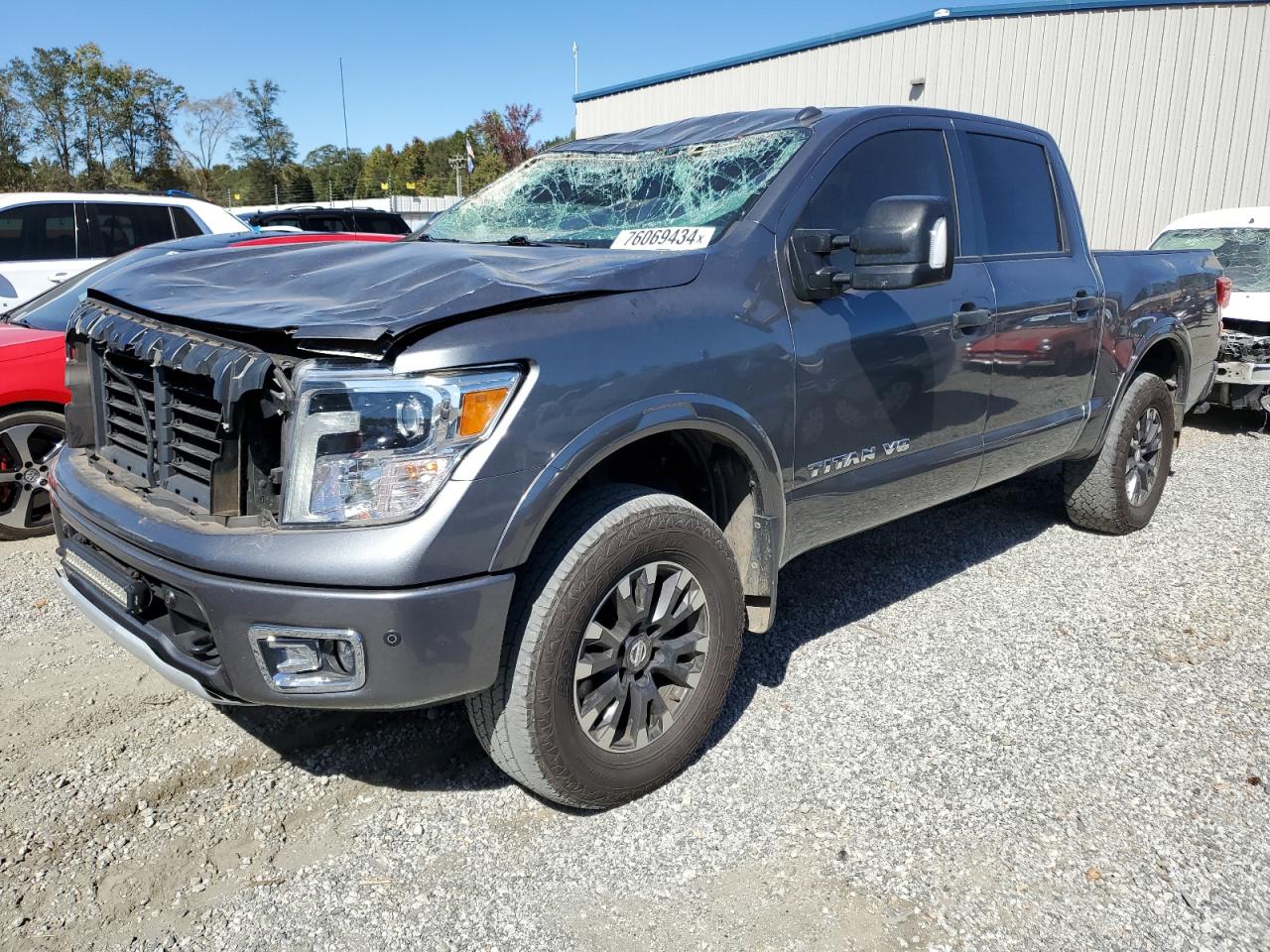 NISSAN TITAN SV 2018