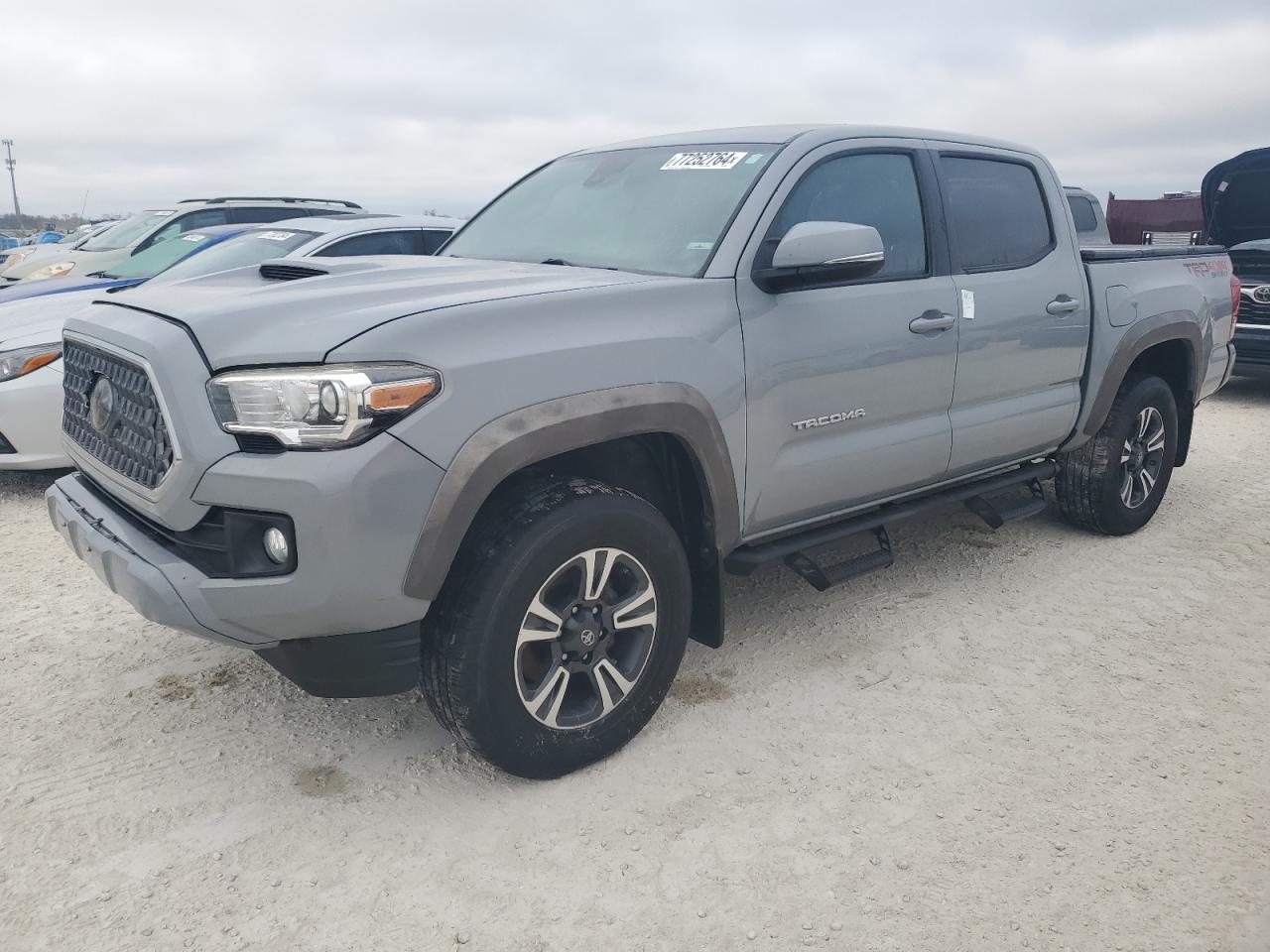 TOYOTA TACOMA DOU 2018