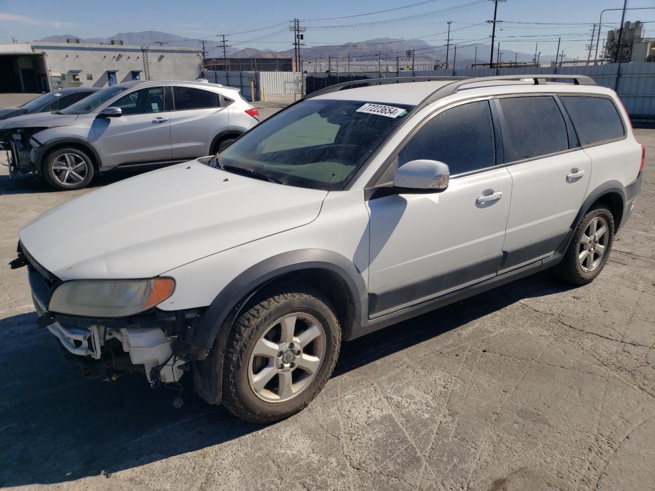 VOLVO XC70 2008