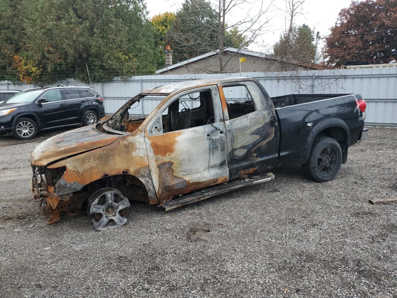 TOYOTA TUNDRA DOU 2007