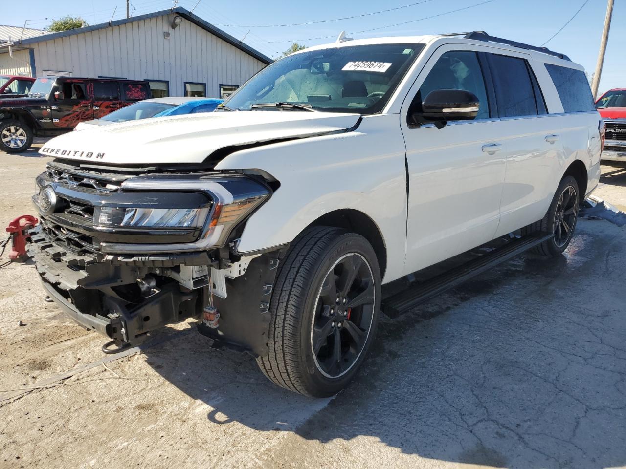 FORD EXPEDITION 2023