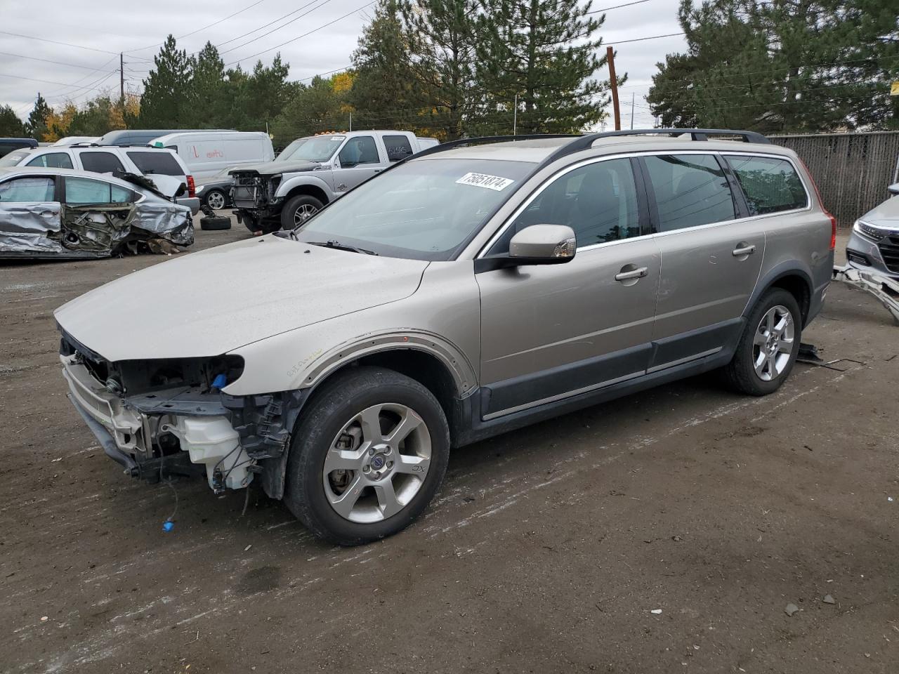 VOLVO XC70 3.2 2011