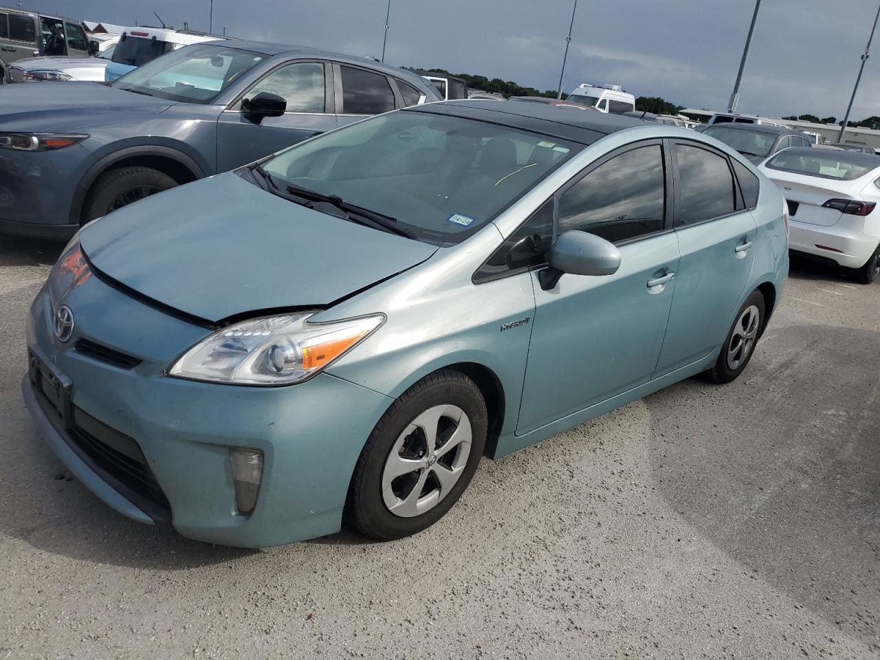 TOYOTA PRIUS 2013