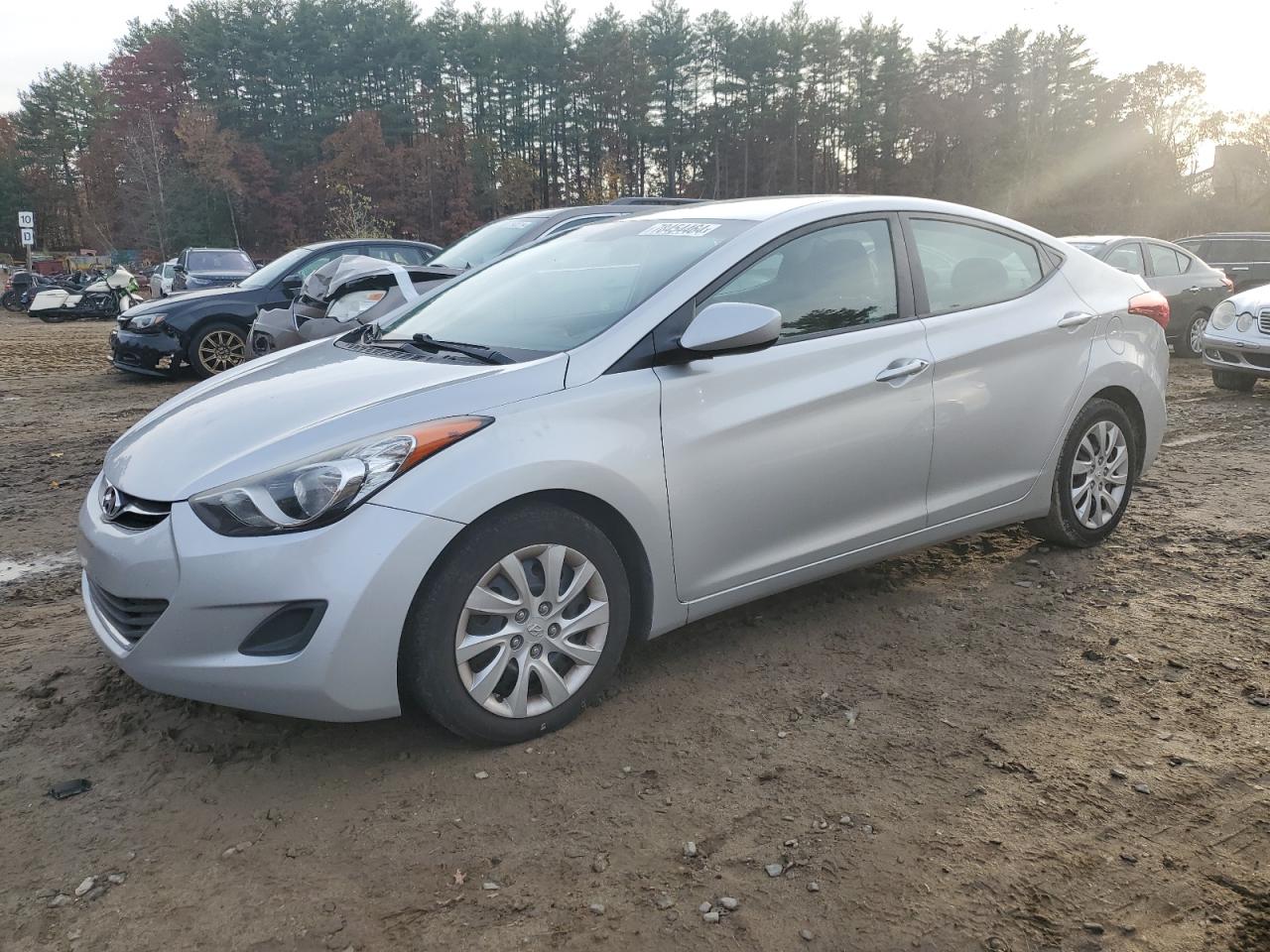 HYUNDAI ELANTRA GL 2013