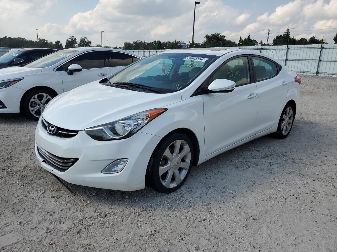 HYUNDAI ELANTRA GL 2013