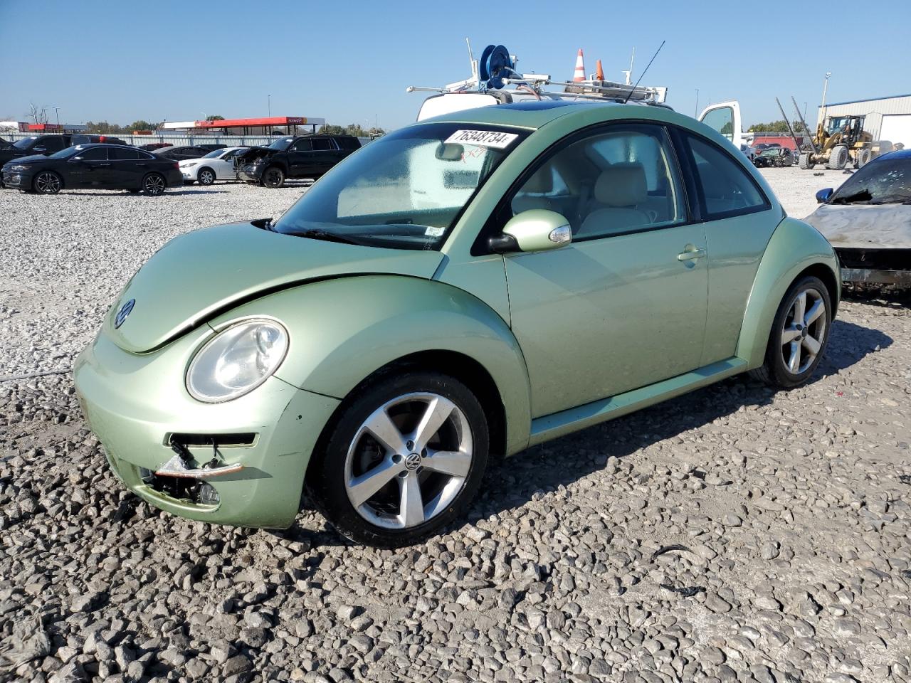 VOLKSWAGEN NEW BEETLE 2007
