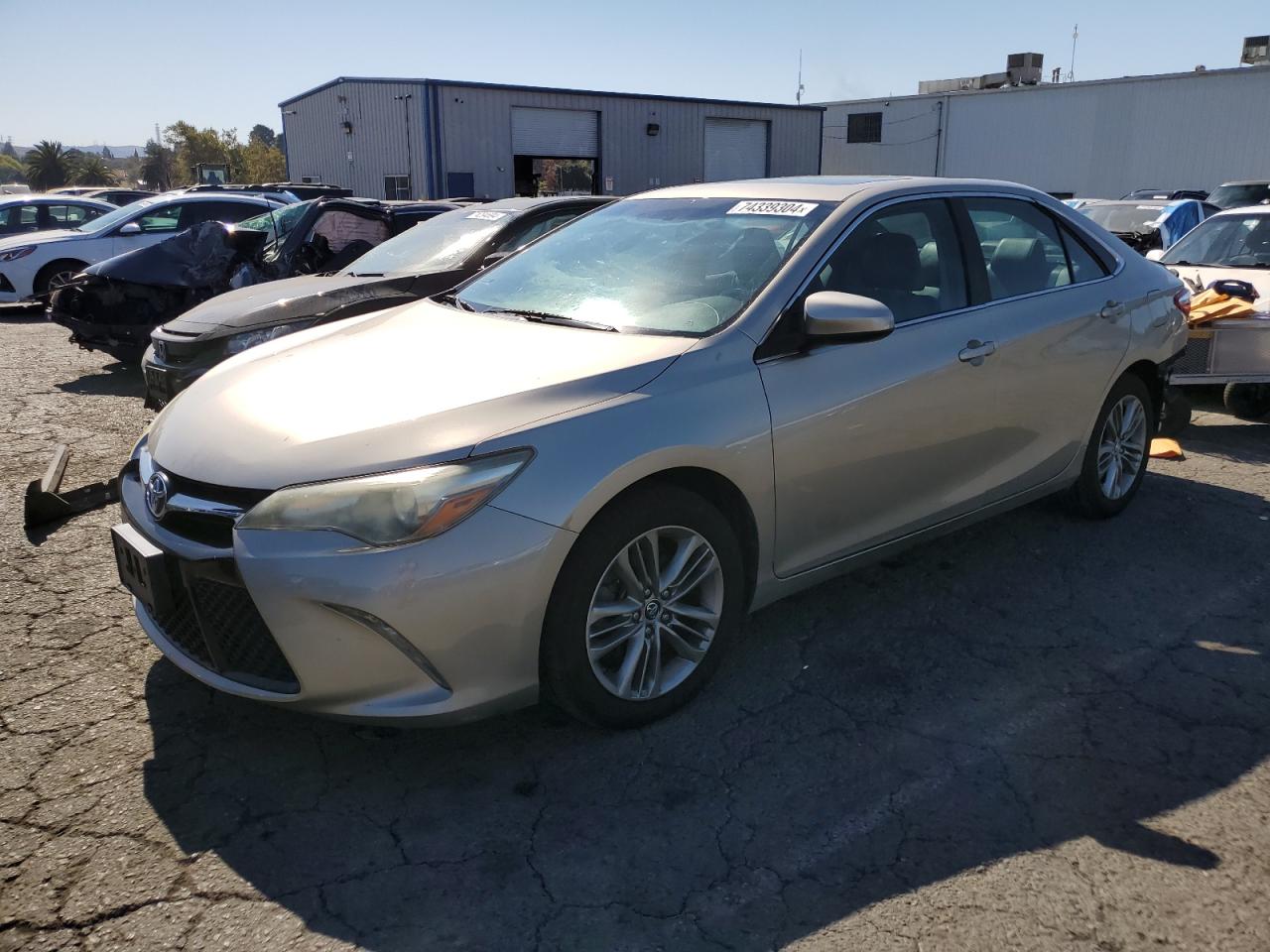 TOYOTA CAMRY LE 2015