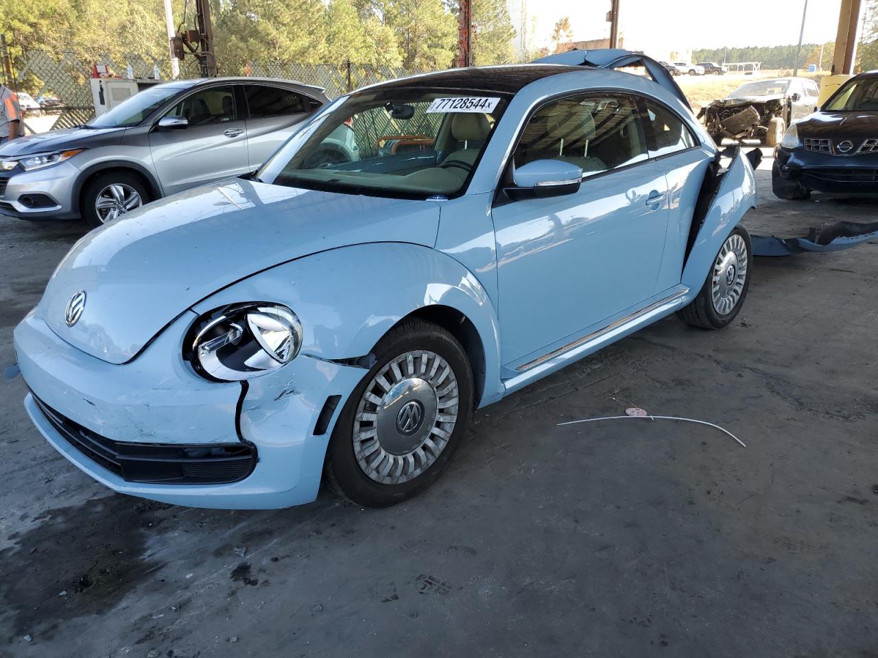 VOLKSWAGEN BEETLE 1.8 2015