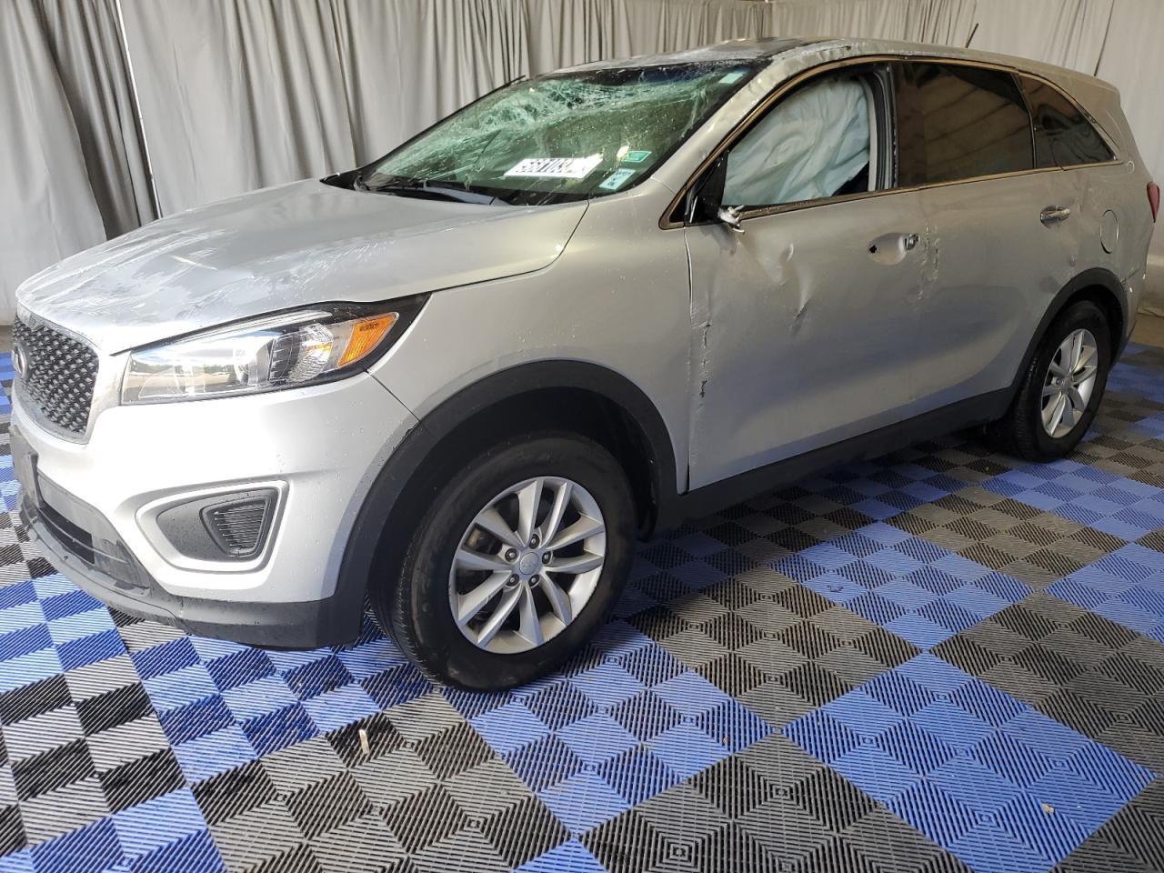 KIA SORENTO LX 2018