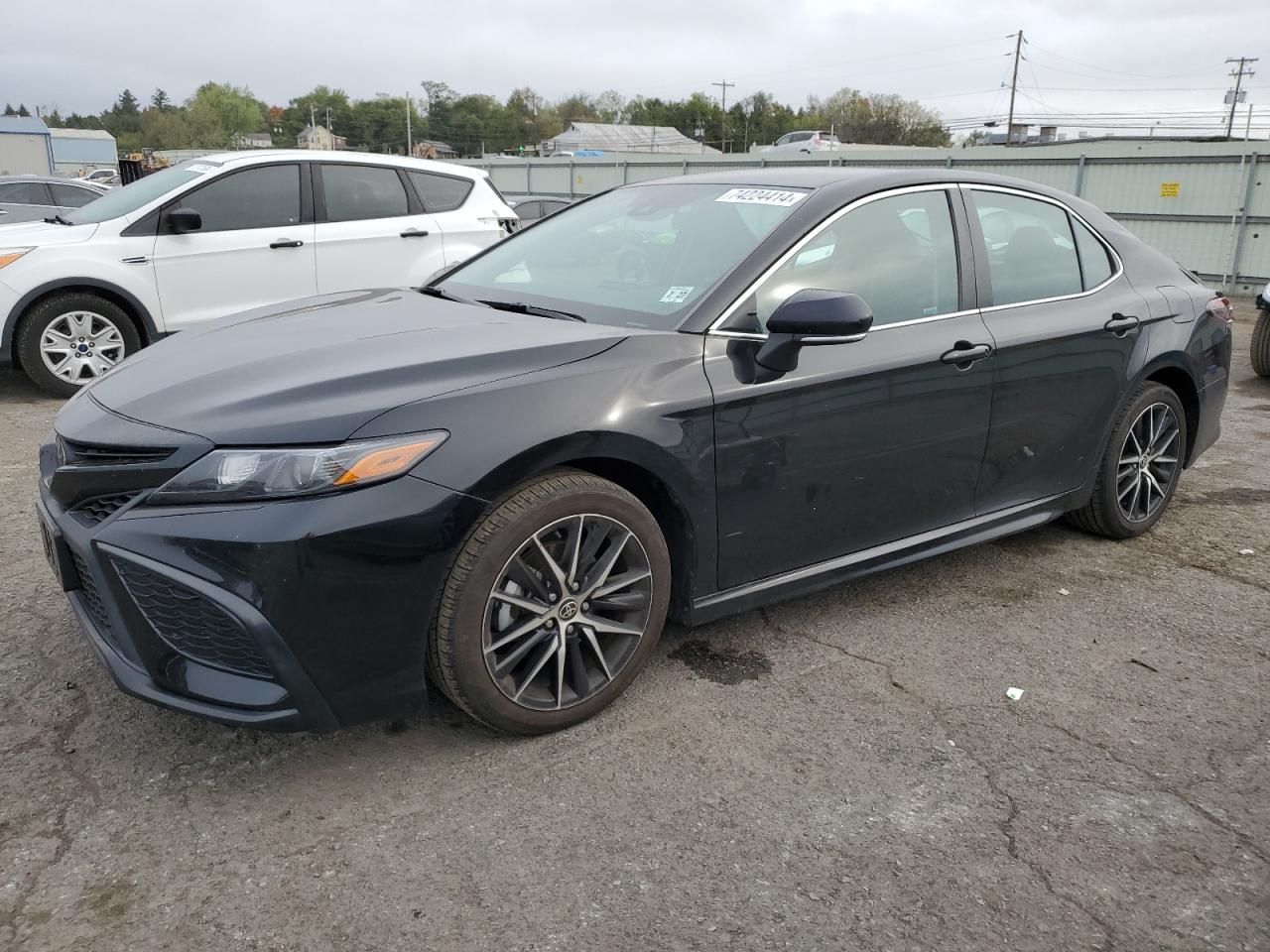 TOYOTA CAMRY SE 2022