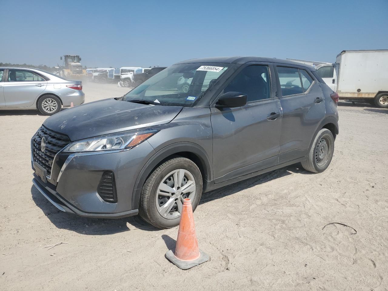 NISSAN KICKS S 2023