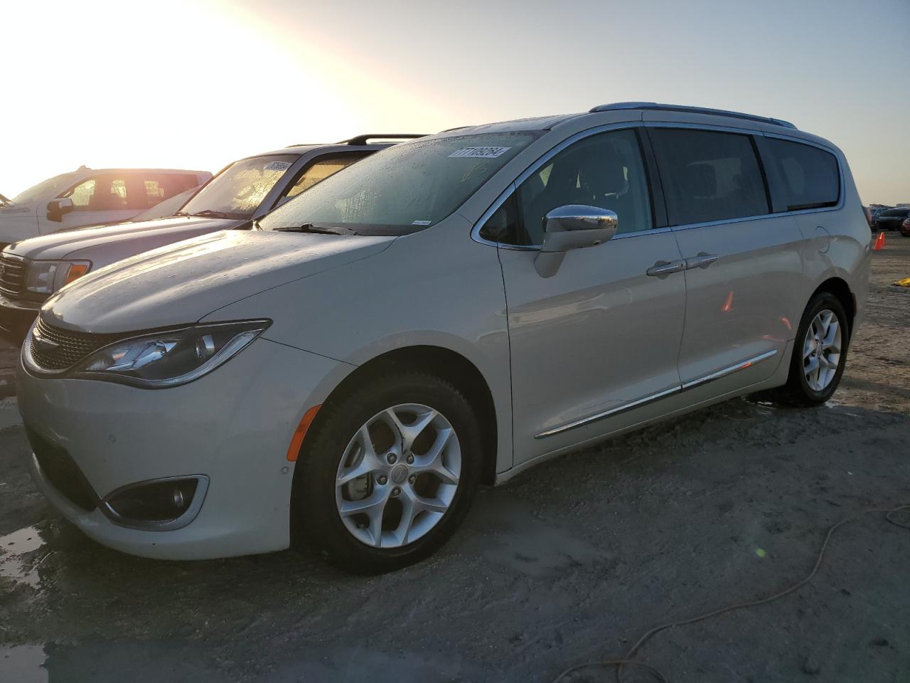 CHRYSLER PACIFICA L 2020