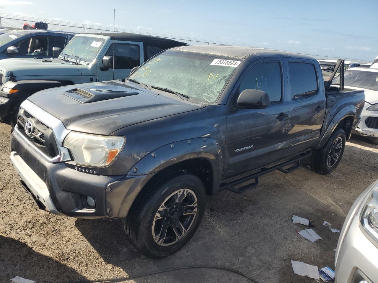 TOYOTA TACOMA DOU 2013