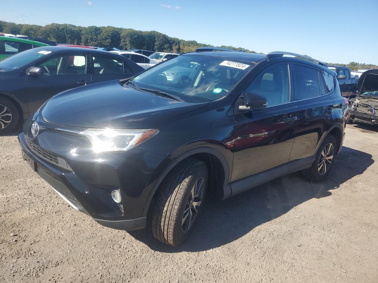TOYOTA RAV4 XLE 2016