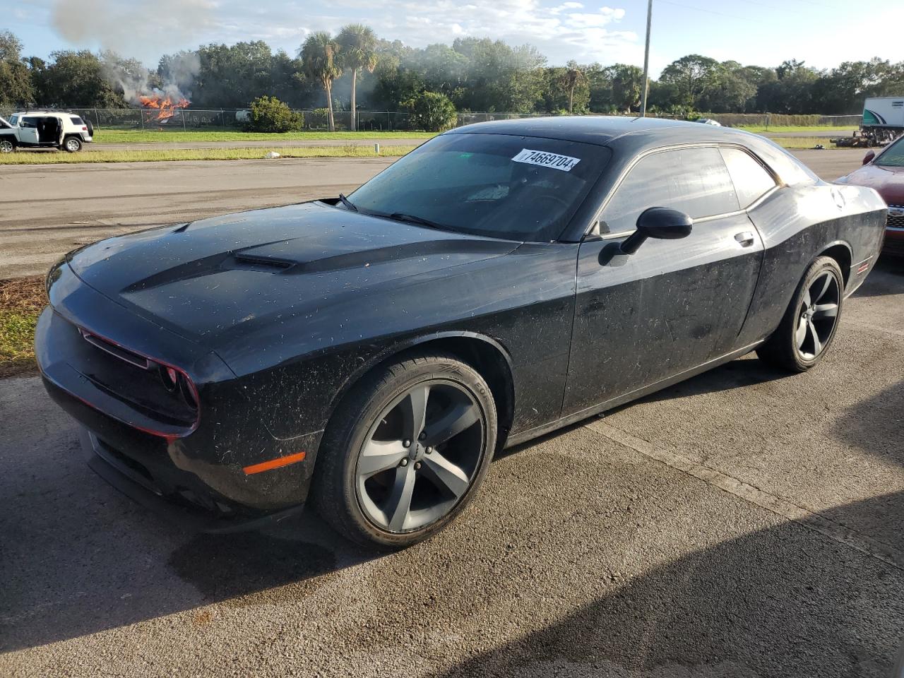 DODGE CHALLENGER 2016