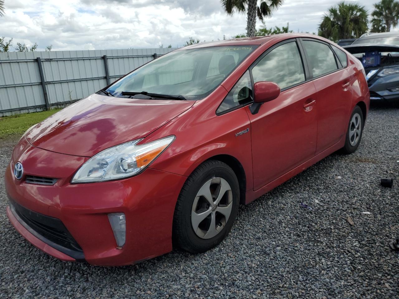 TOYOTA PRIUS 2013