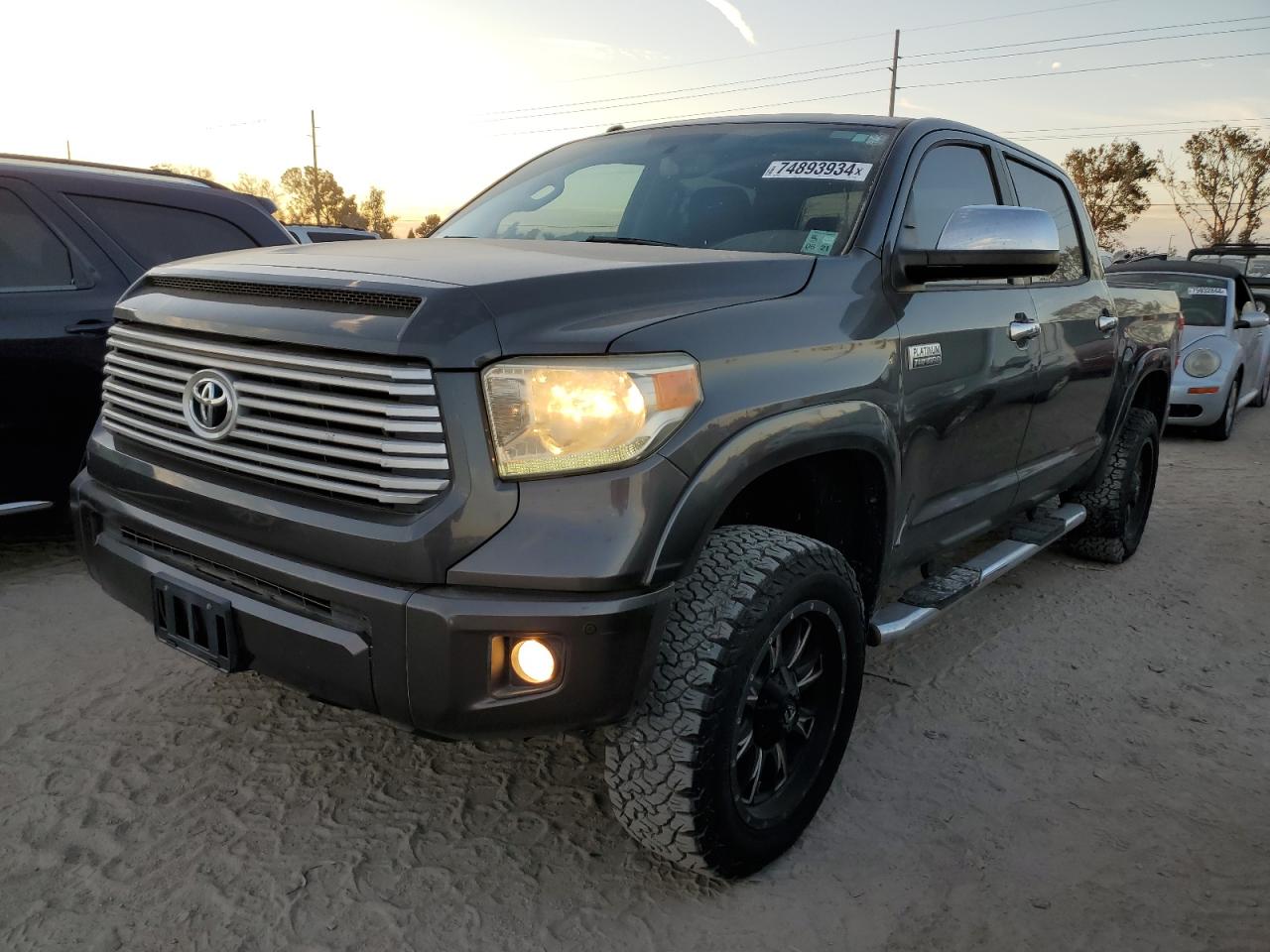 TOYOTA TUNDRA CRE 2014