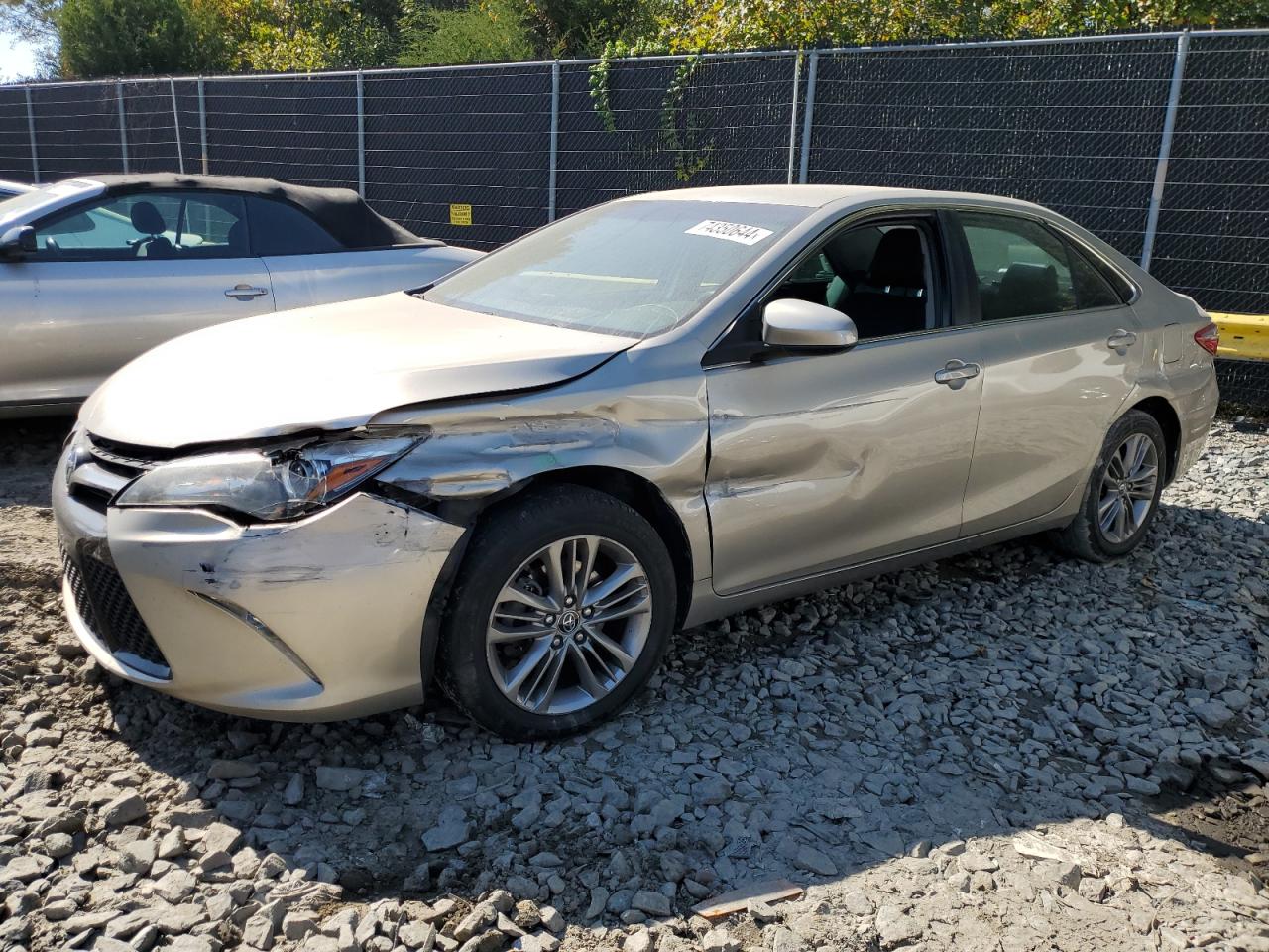 TOYOTA CAMRY LE 2016