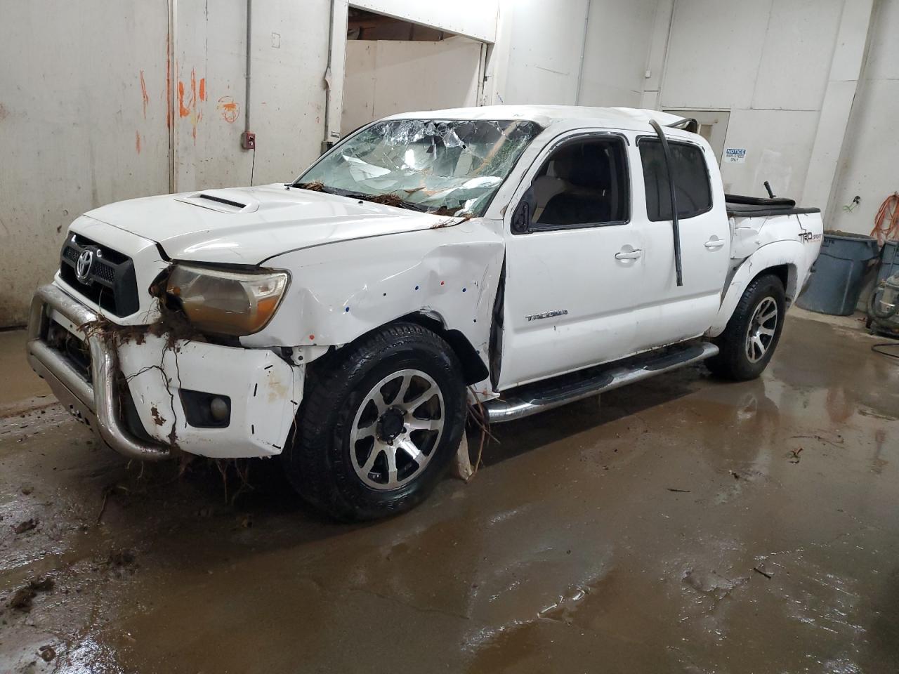 TOYOTA TACOMA DOU 2014