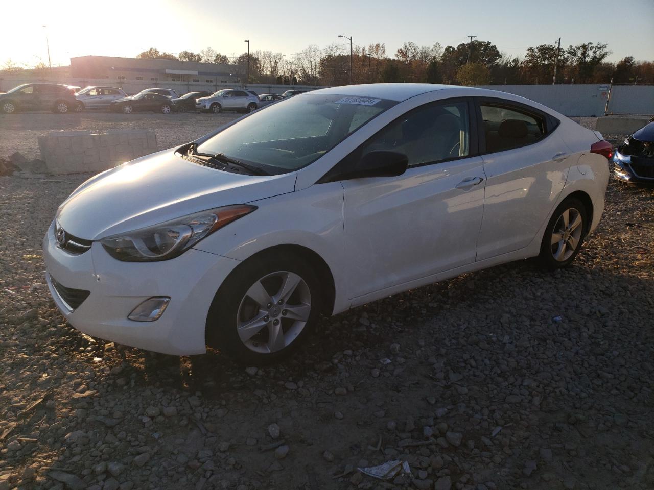 HYUNDAI ELANTRA GL 2013