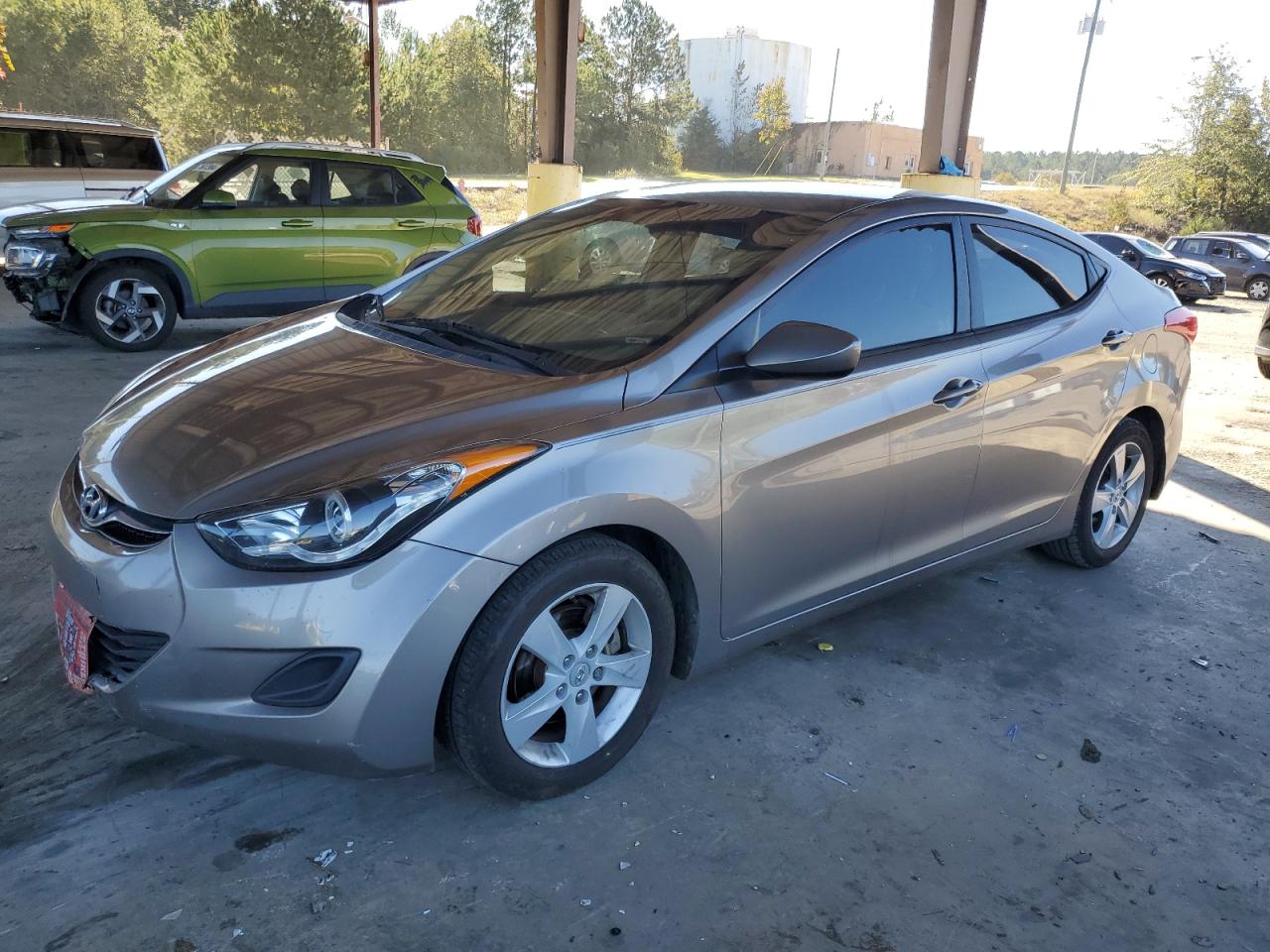 HYUNDAI ELANTRA GL 2011