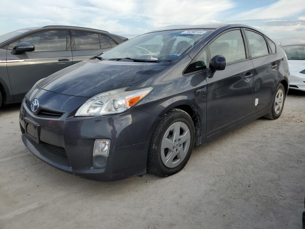 TOYOTA PRIUS 2010