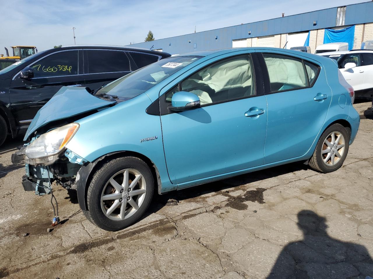 TOYOTA PRIUS C 2013