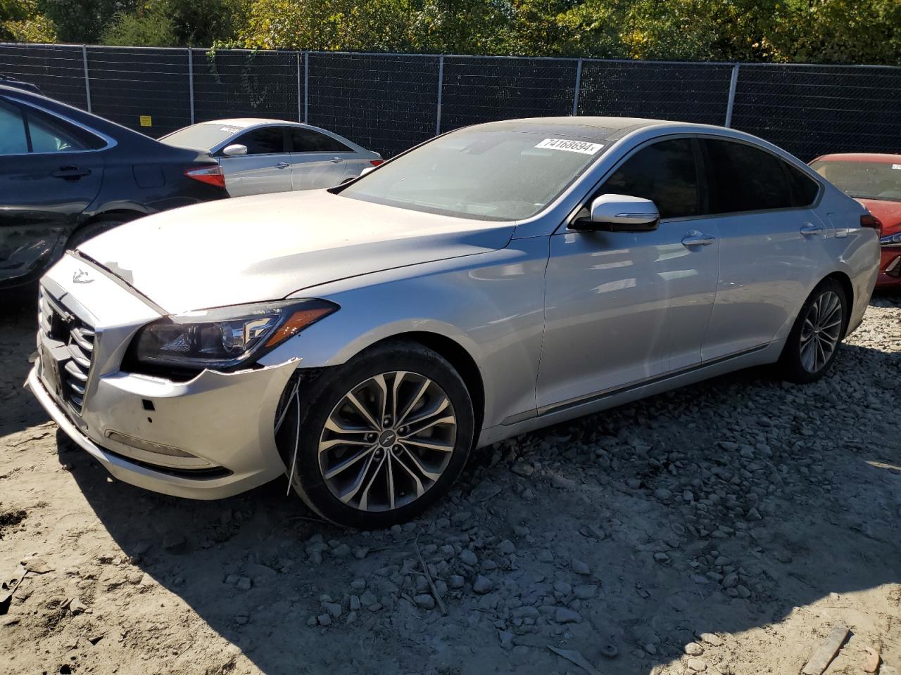 HYUNDAI GENESIS 3. 2016
