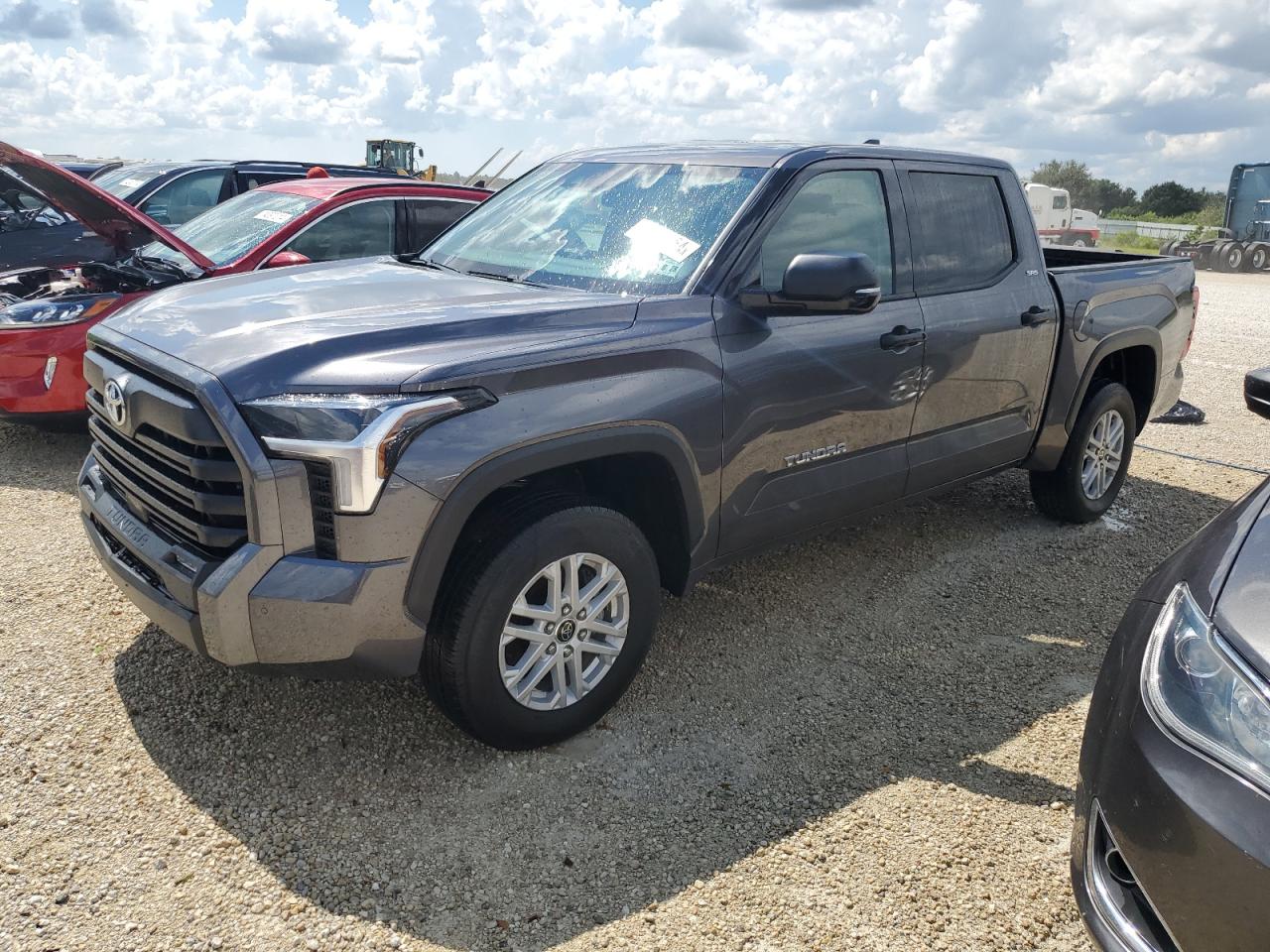 TOYOTA TUNDRA CRE 2023
