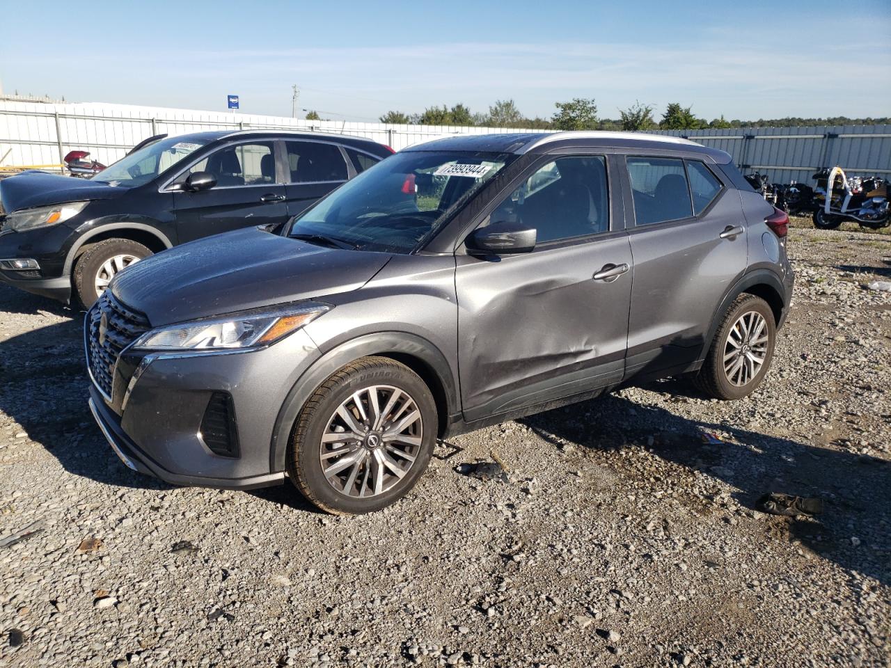 NISSAN KICKS SV 2022