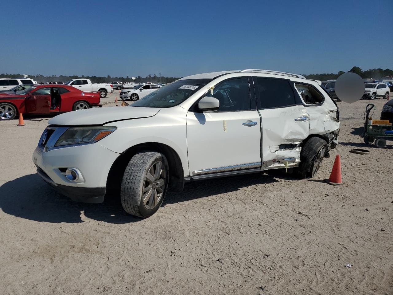 NISSAN PATHFINDER 2014