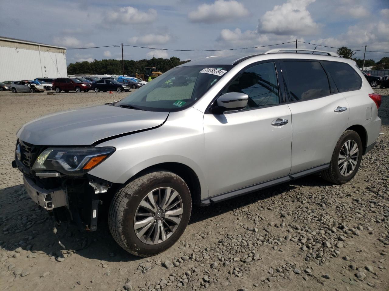NISSAN PATHFINDER 2018