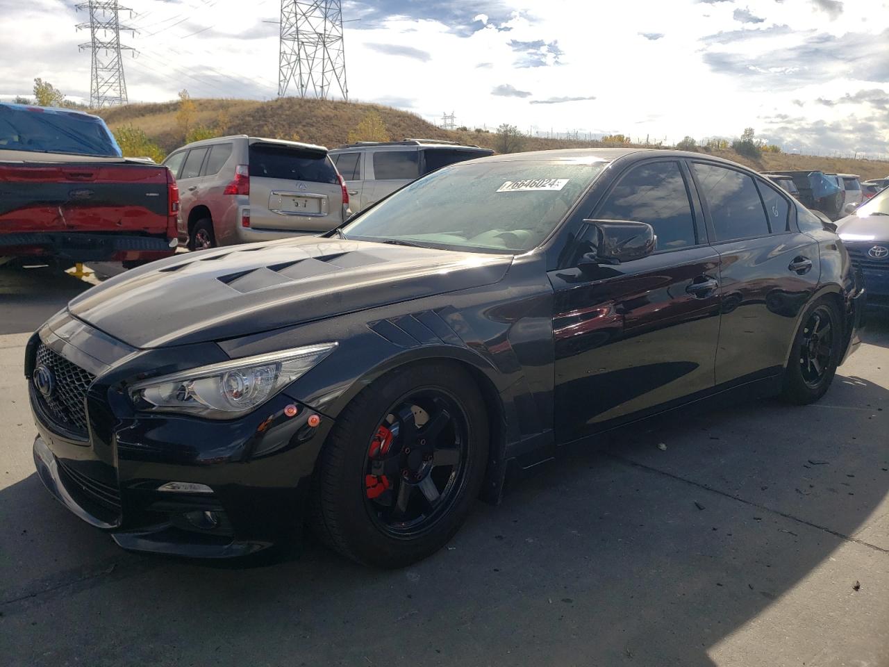INFINITI Q50 BASE 2015