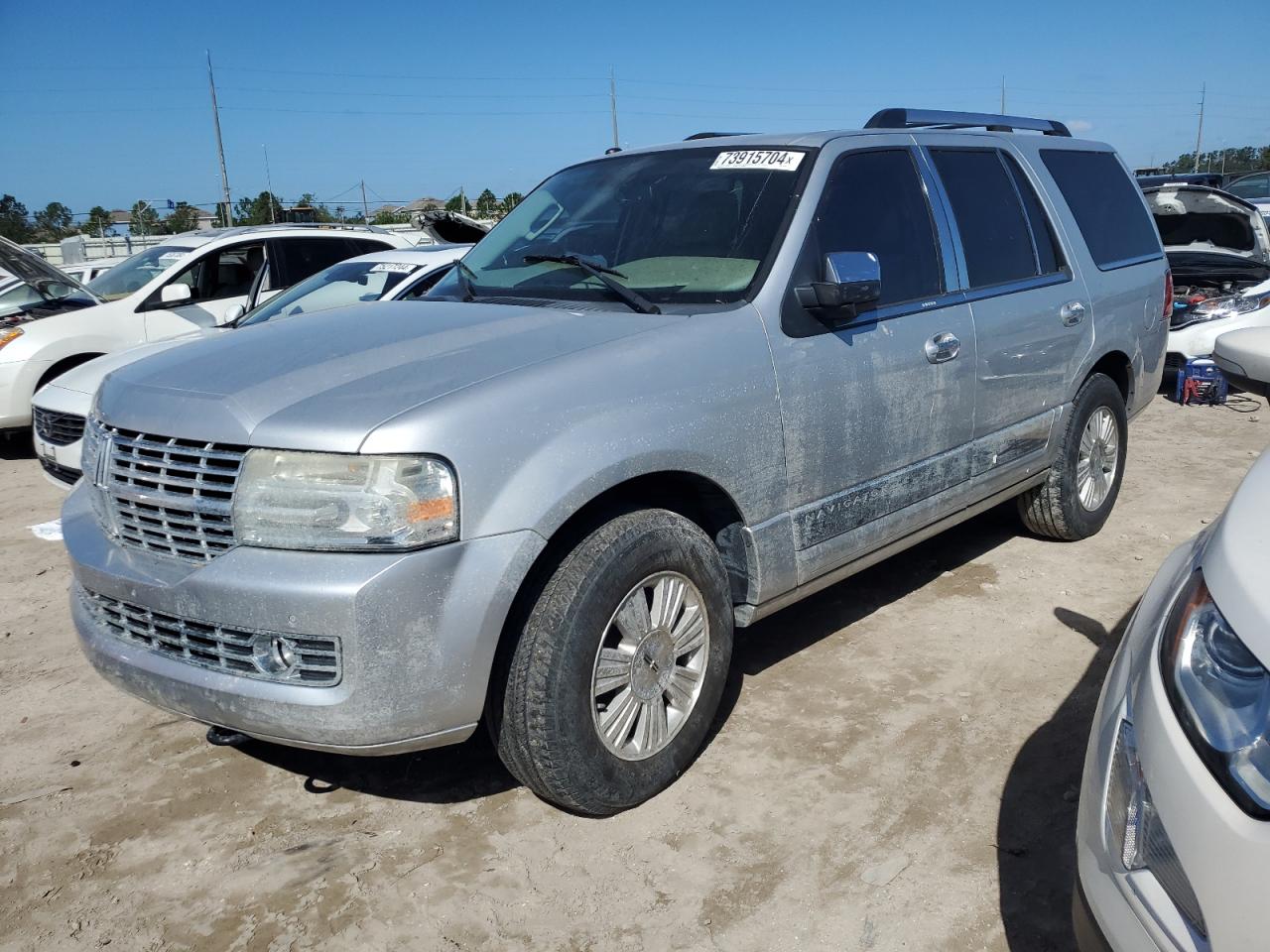 LINCOLN NAVIGATOR 2014