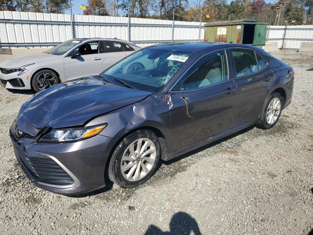 TOYOTA CAMRY LE 2022