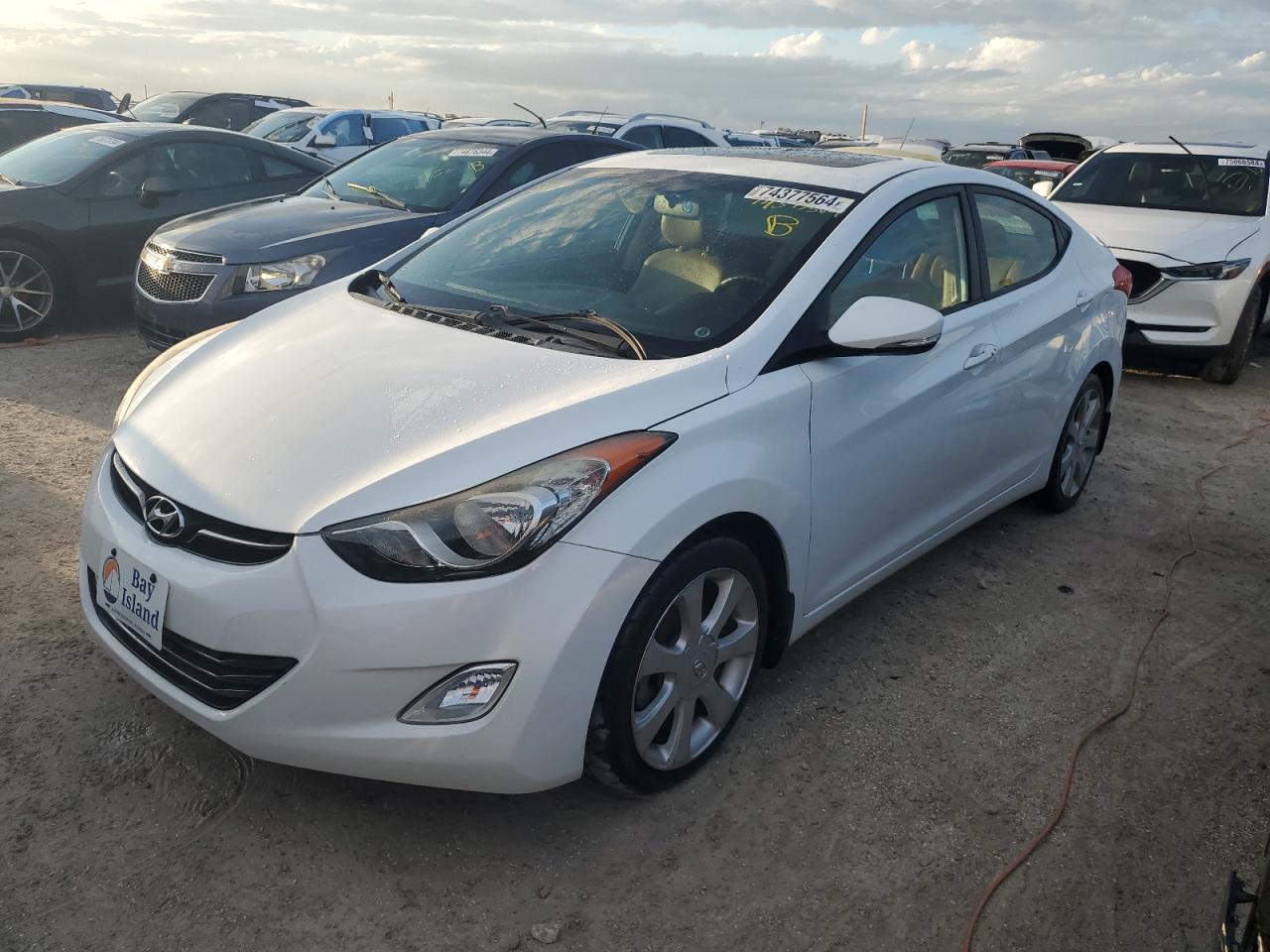 HYUNDAI ELANTRA GL 2013