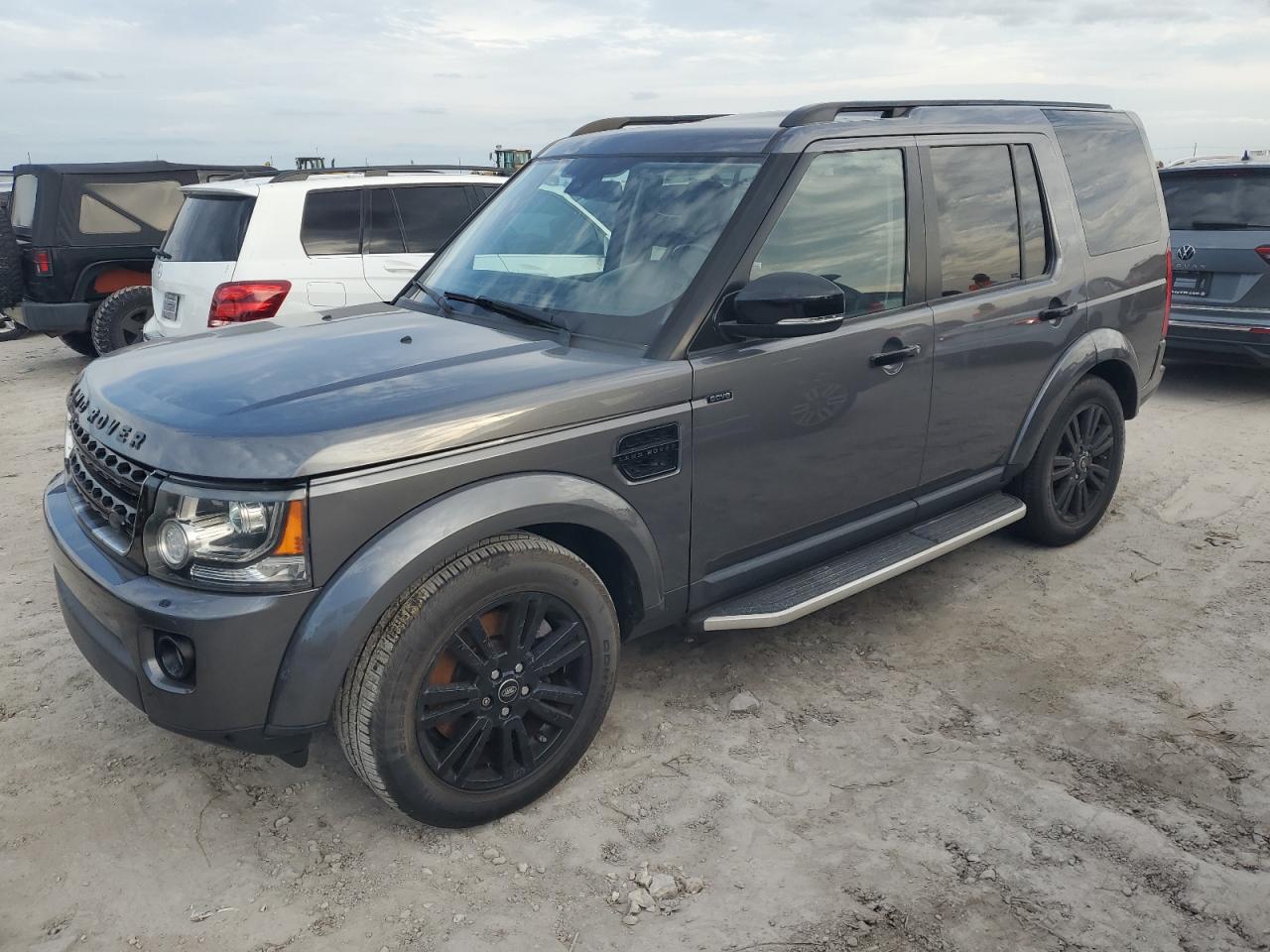 LAND ROVER LR4 HSE 2016