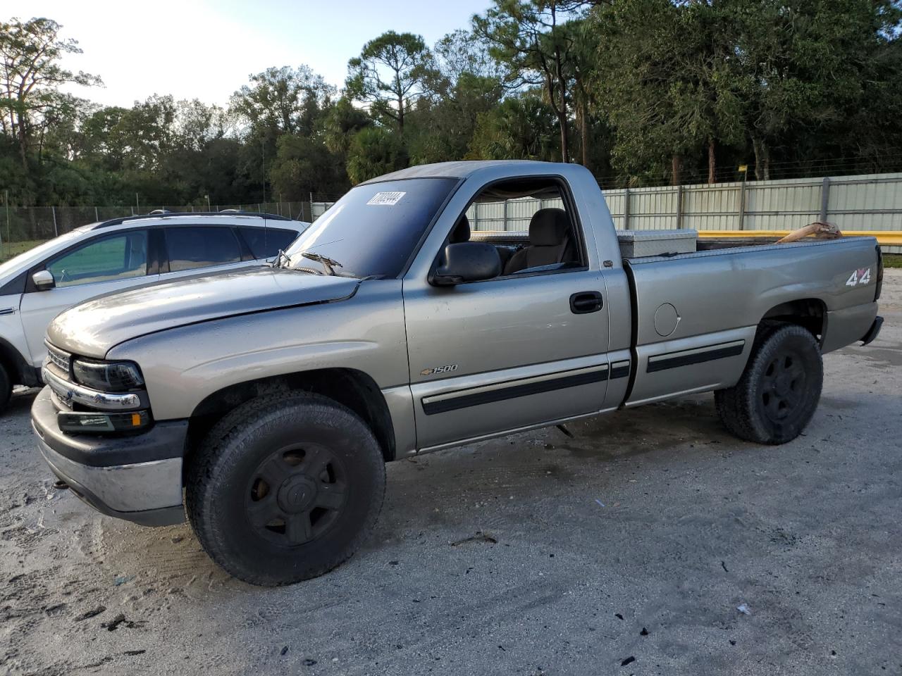 CHEVROLET SILVERADO 2000