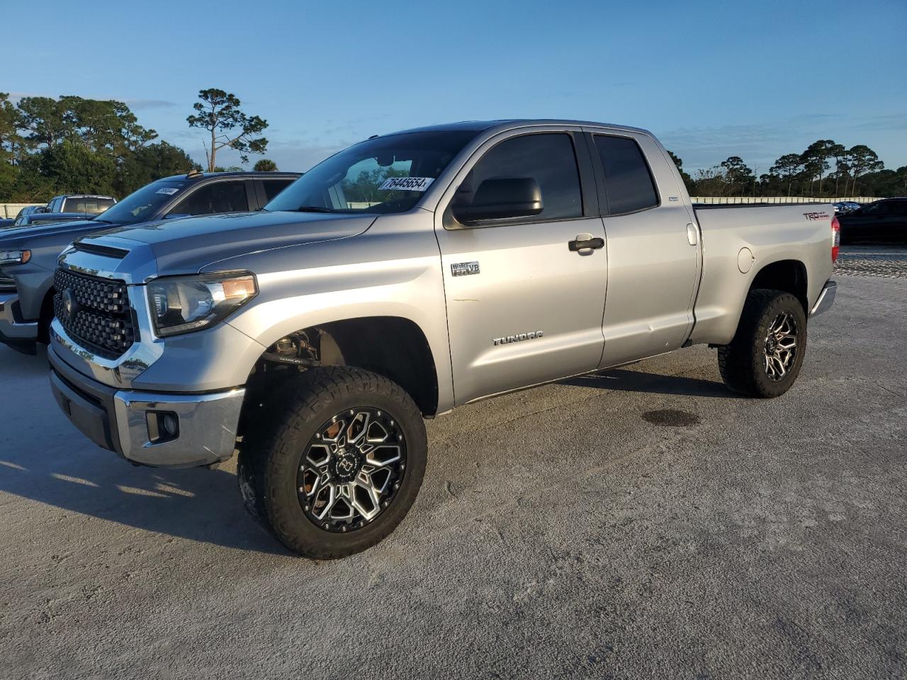 TOYOTA TUNDRA DOU 2018