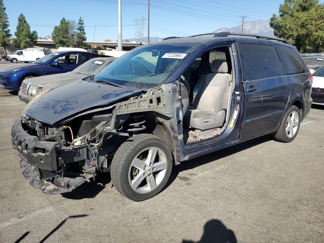 TOYOTA SIENNA CE 2006