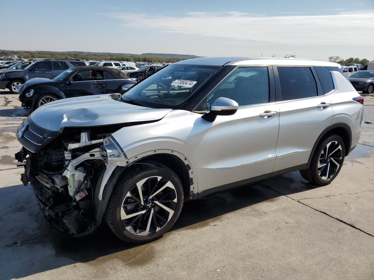 MITSUBISHI OUTLANDER 2022