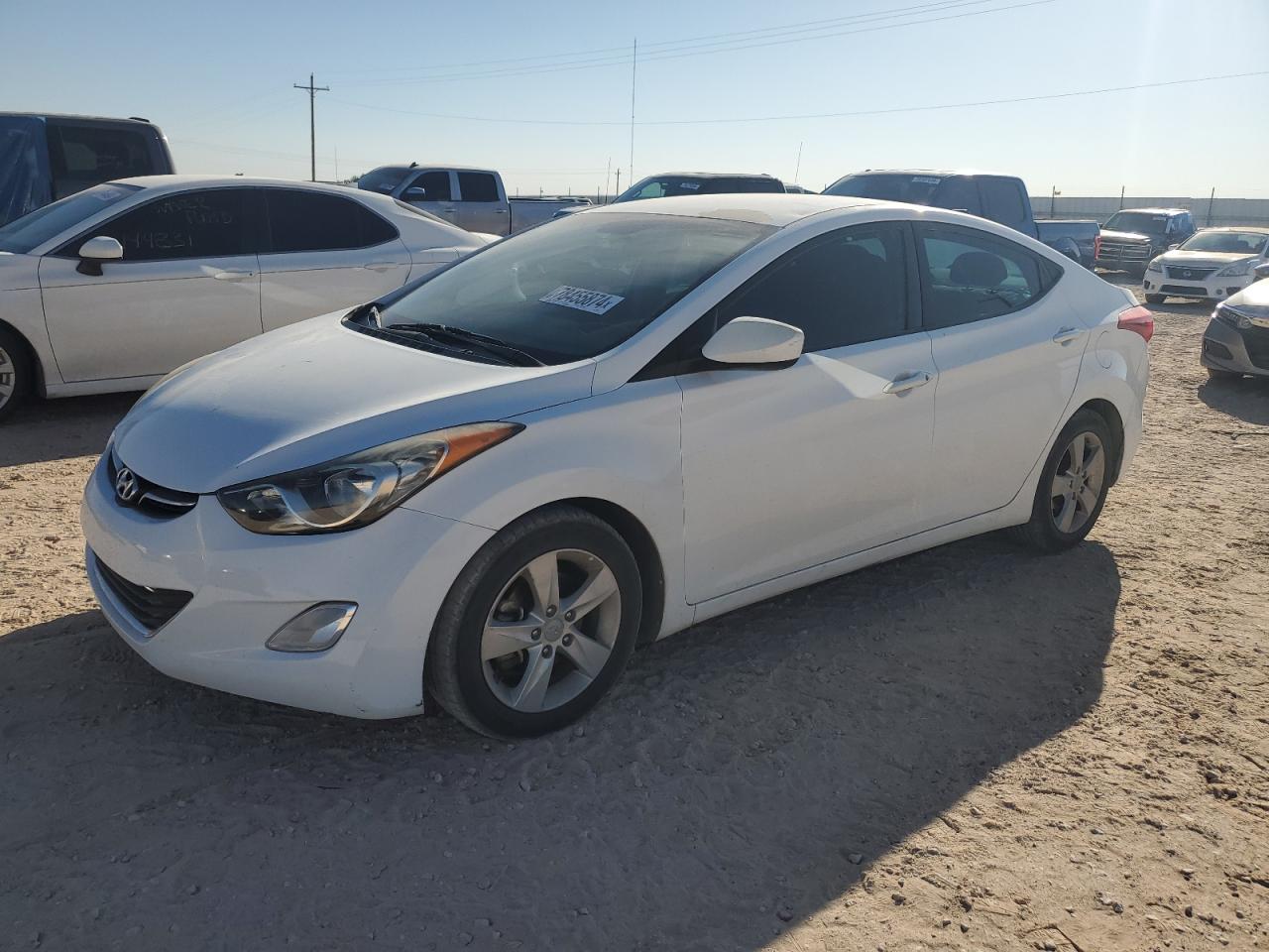 HYUNDAI ELANTRA GL 2013