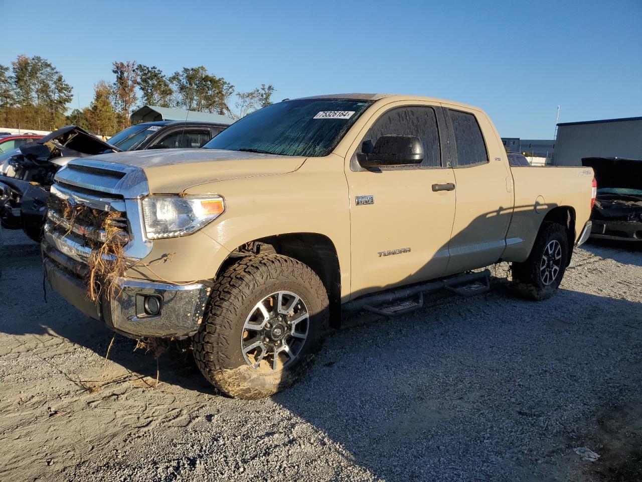 TOYOTA TUNDRA DOU 2017